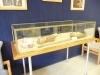 des objets de l'exposition sous vitrine - Dreux (28) 2011